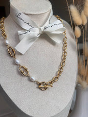 Aurora Pearl Necklace